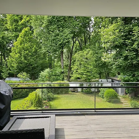 Wunderschoene, 5 Zimmerwohnung, Mit Grosser Terrasse *
